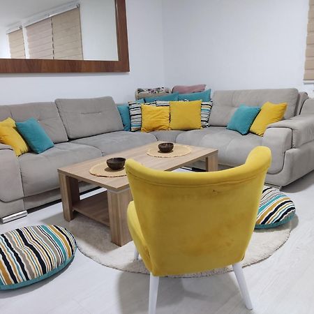Ticina Apartment Sarajevo Buitenkant foto